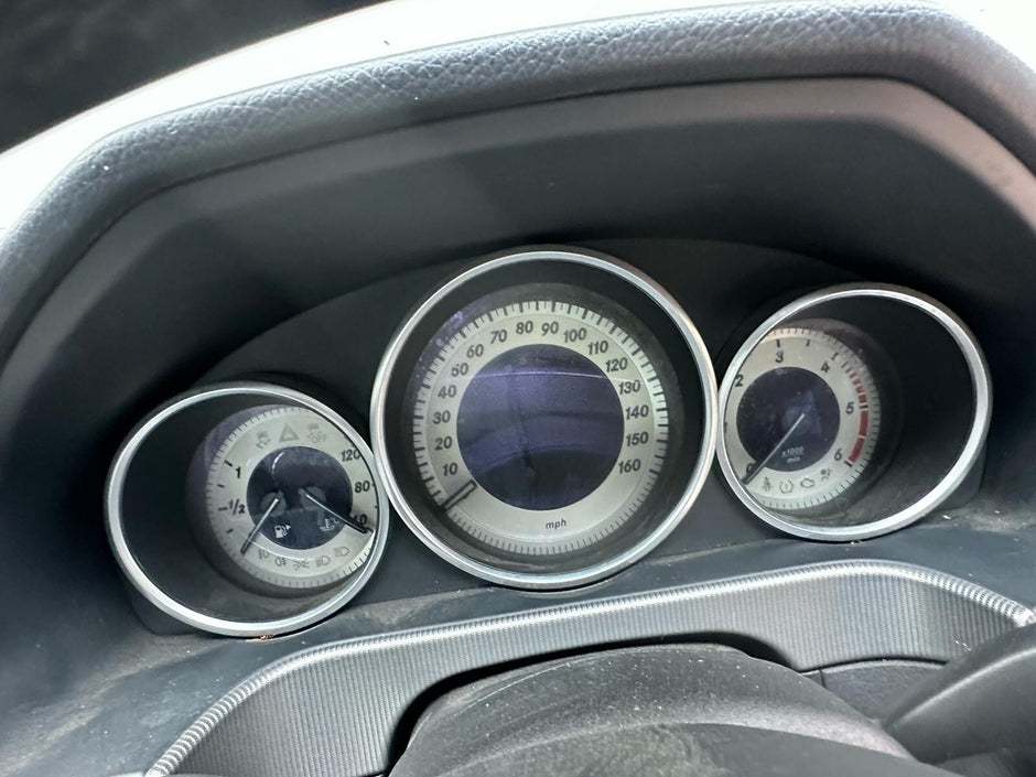 MERCEDES BENZ E-CLASS W212 - BREAKING/ ENGINE AND GEAR BOX