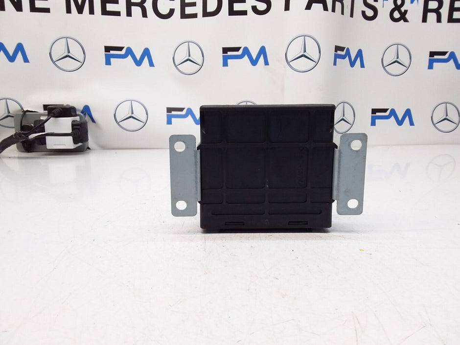MITSUBISHI OUTLANDER 9499D054 BATTERY CONTROL MODULE MK3 FM00471