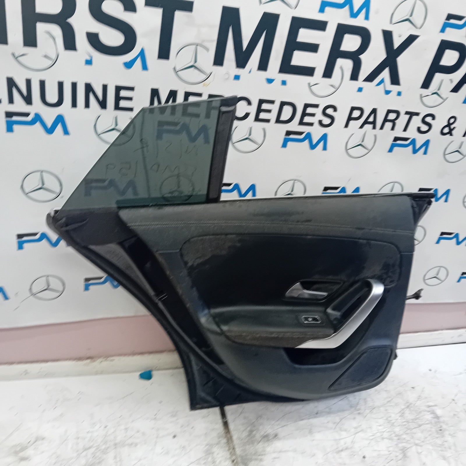 MERCEDES CLA W118 PASSENGER REAR DOOR N/S/R BLACK 2019 ONWARDS COMPLETE FMD159