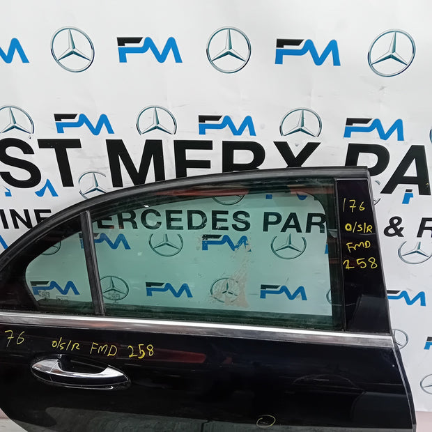 MERCEDES A-CLASS W176 SLN DRIVER REAR DOOR OSR BLACK 2012-18 COMPLETE FMD258