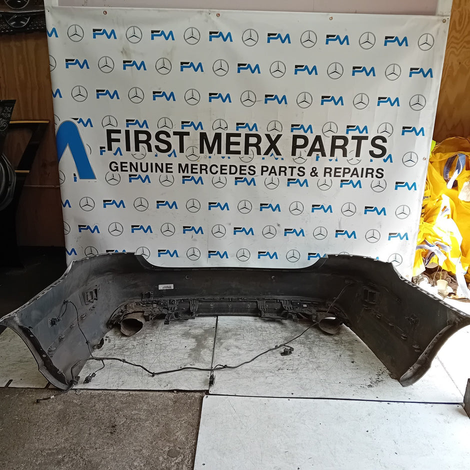 MERCEDES BENZ E-CLASS W212 SE SPORT REAR BUMPER SILVER 2014 ON FMX136