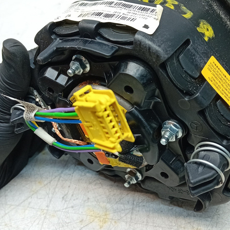 MERCEDES BENZ C-CLASS W204 STEERING WHEEL AIRBAG DRIVER OS RIGHT Q6 FM001528