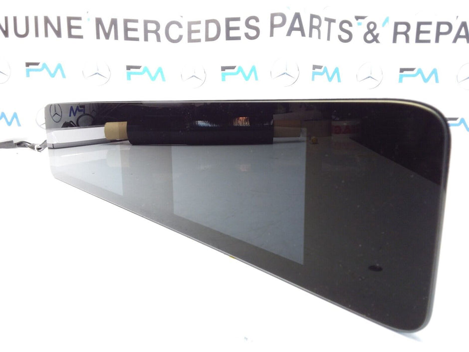 MERCEDES B-CLASS W247 DISPLAY SCREEN INSTRUMENT CLUSTER A2479008111 FM00621