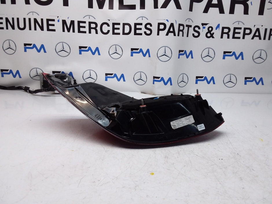 2020 MERCEDES  C CLASS W205 REAR DRIVER SIDE O/S LED LIGHT A2059067203 FMT26