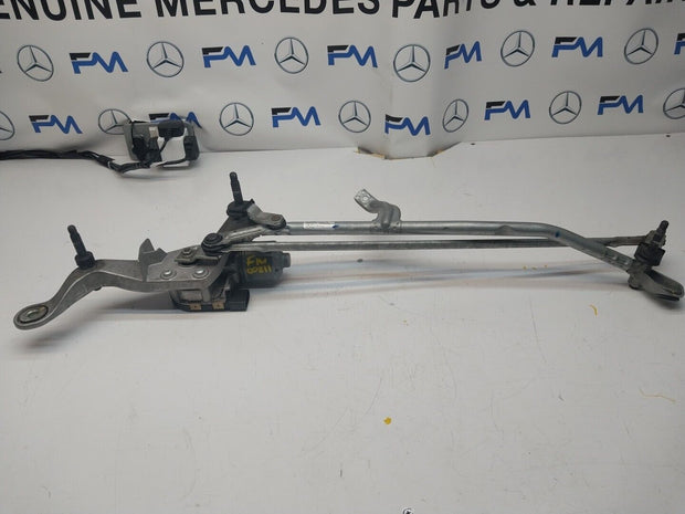 14-21 MERCEDES C CLASS WINDSCREEN WIPER MOTOR & LINKAGE FRONT A2058208202FM00211