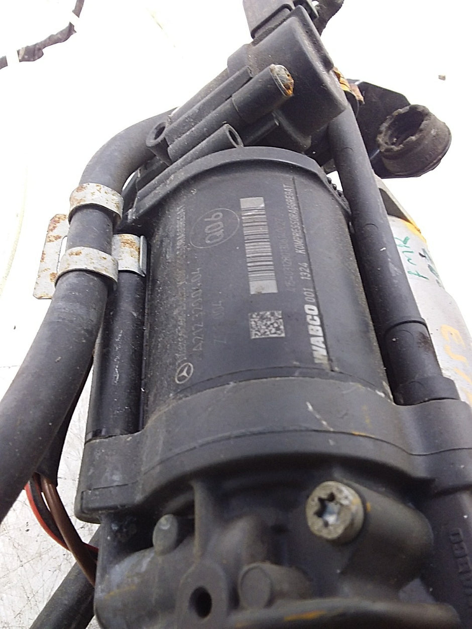 MERCEDES E-CLS W212 AIR SUSPENSION COMPRESSOR PUMP A2123200404 FMR297