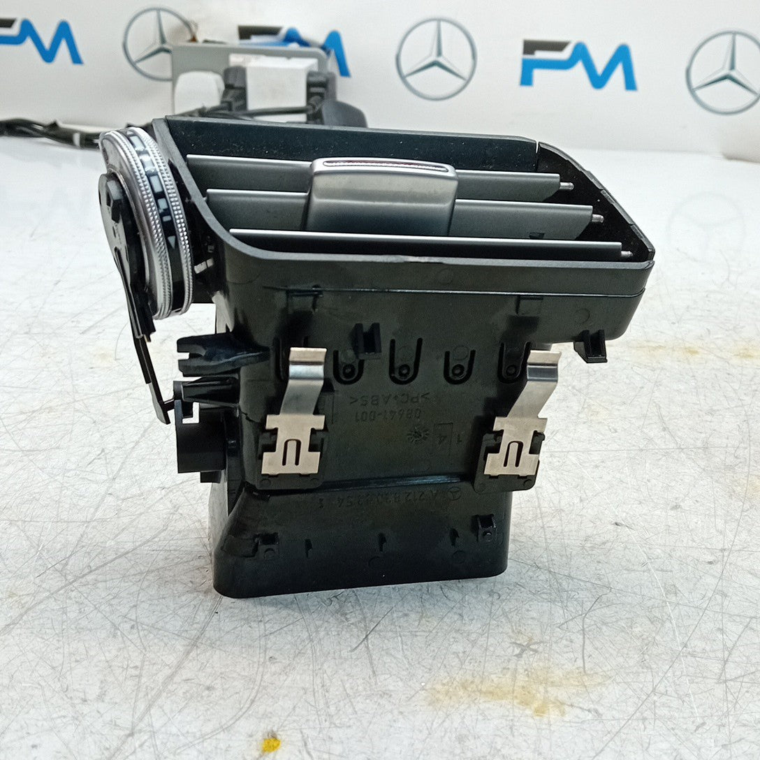 MERCEDES E-CLASS W212 DASHBOARD TRIM WITH AIR VENT 2016 ON A21268303354 FM001543