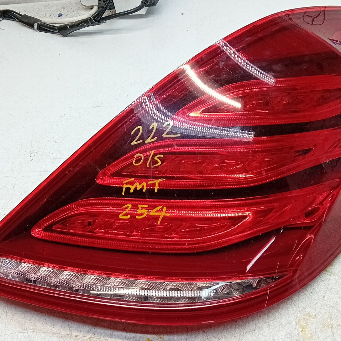 MERCEDES S-CLASS W222 DRIVER RIGHT OS REAR TAIL LIGHT A2229065501 FMT254