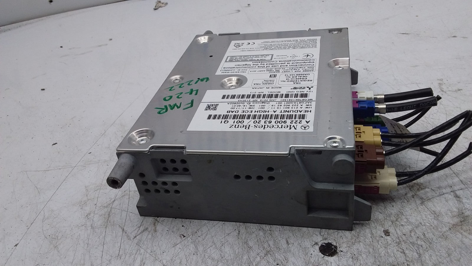MERCEDES BENZ C-CLASS W205 SATELLITE NAVIGATION HEAD UNIT A2229006320 FMR420