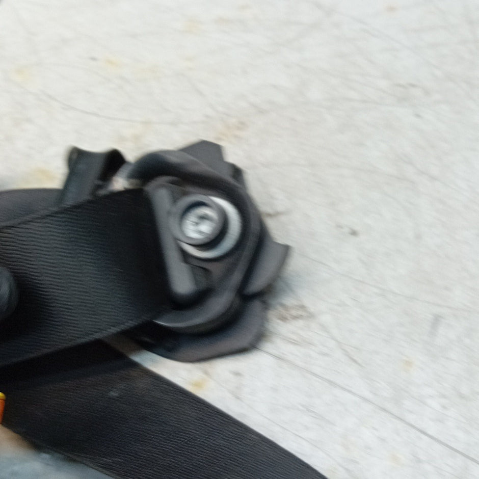MERCEDES E-CLASS W212 SEAT BELT FRONT RIGHT DRIVER SIDE OSF A2128600886 FMS476