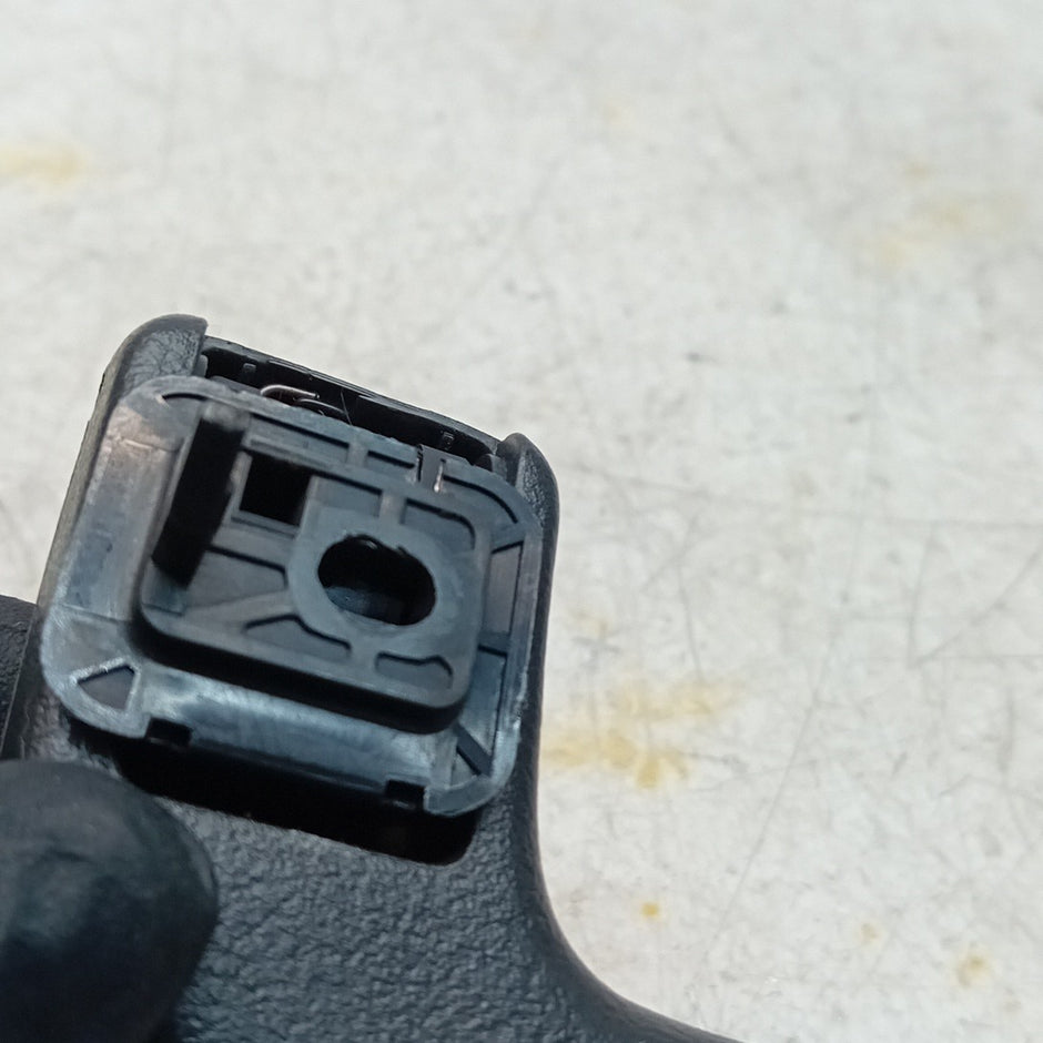 MITSUBISHI OUTLANDER MK3 LEFT OR RIGHT ROOF HANDLE BLACK FM001627