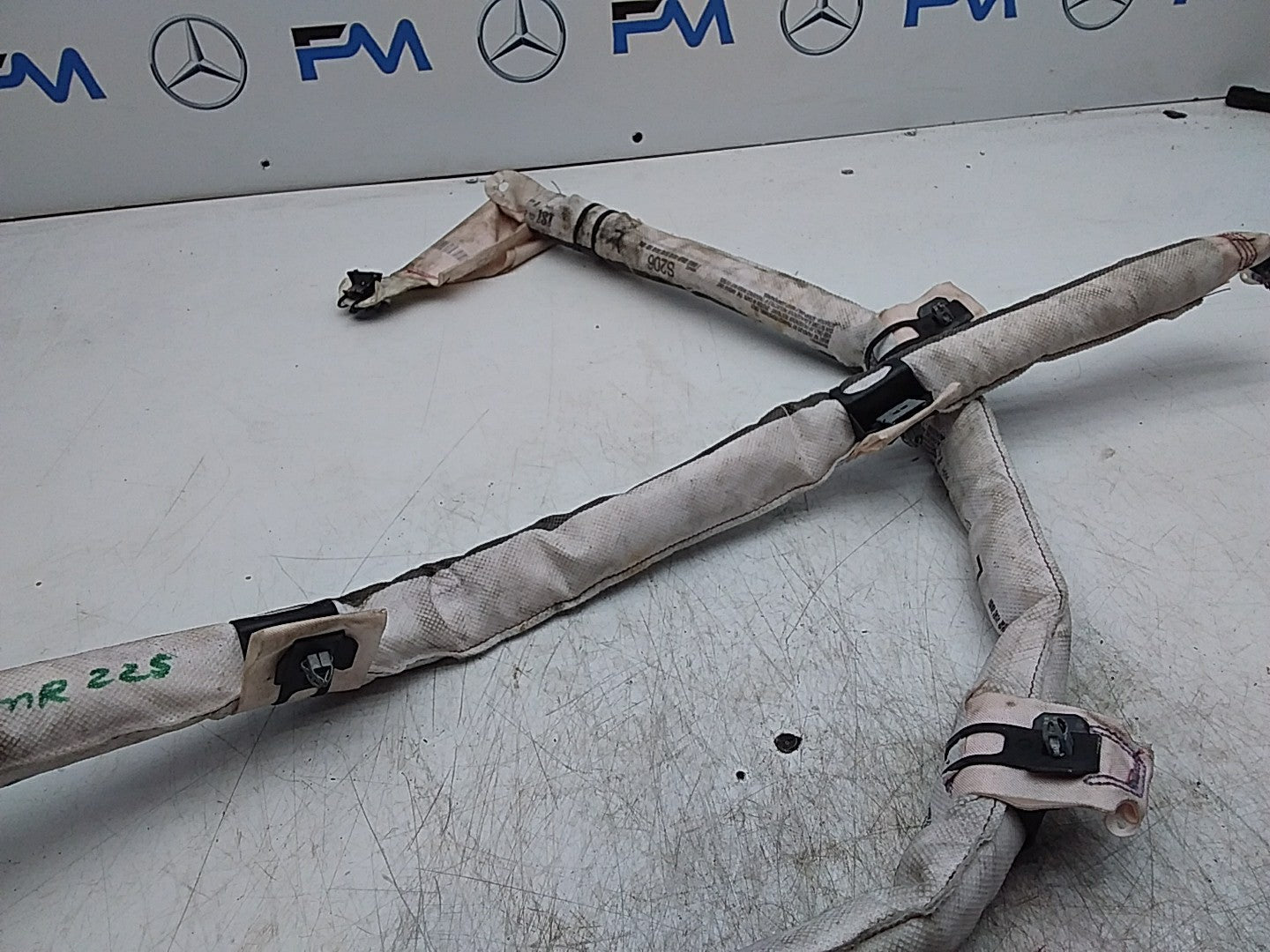 MERCEDES C-CLS W206 EST CURTAIN ROOF AIRBAG  LEFT PASSENGER A2068604002 FMR225
