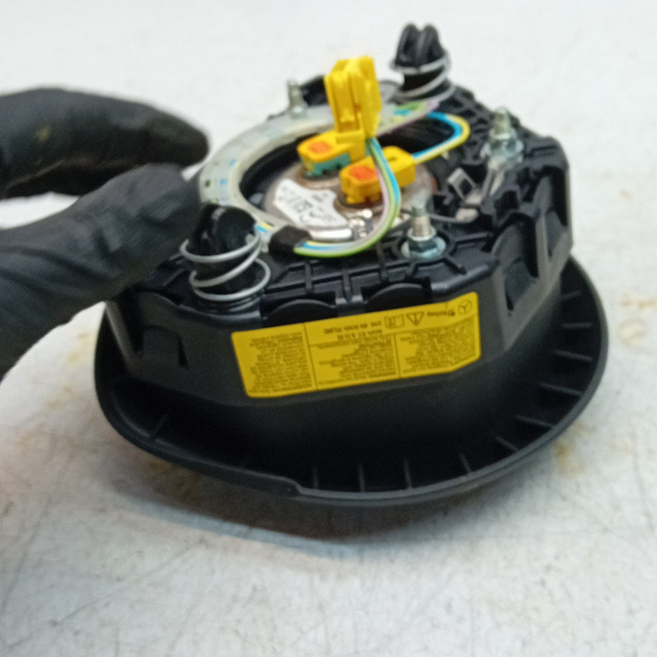 MERCEDES  E-CLASS W213 STEERING WHEEL AIRBAG DRIVER OS RIGHT Q02 FM001295