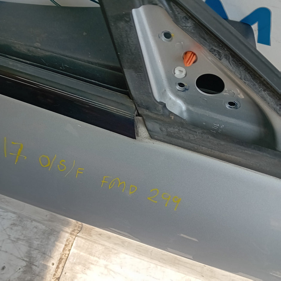 MERCEDES BENZ CLA W117 DRIVER FRONT DOOR OSF SILVER 2013-19 COMPLETE FMD299