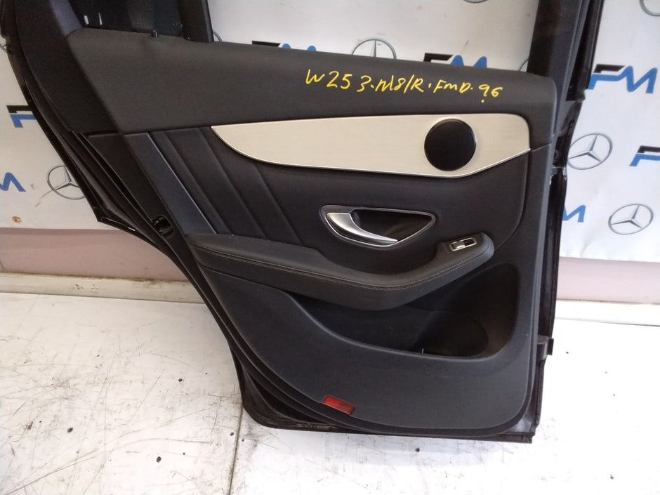 MERCEDES BENZ  GLC W253 PASSENGER SIDE REAR DOOR N/S/R COMPLETE BLACK FMD96