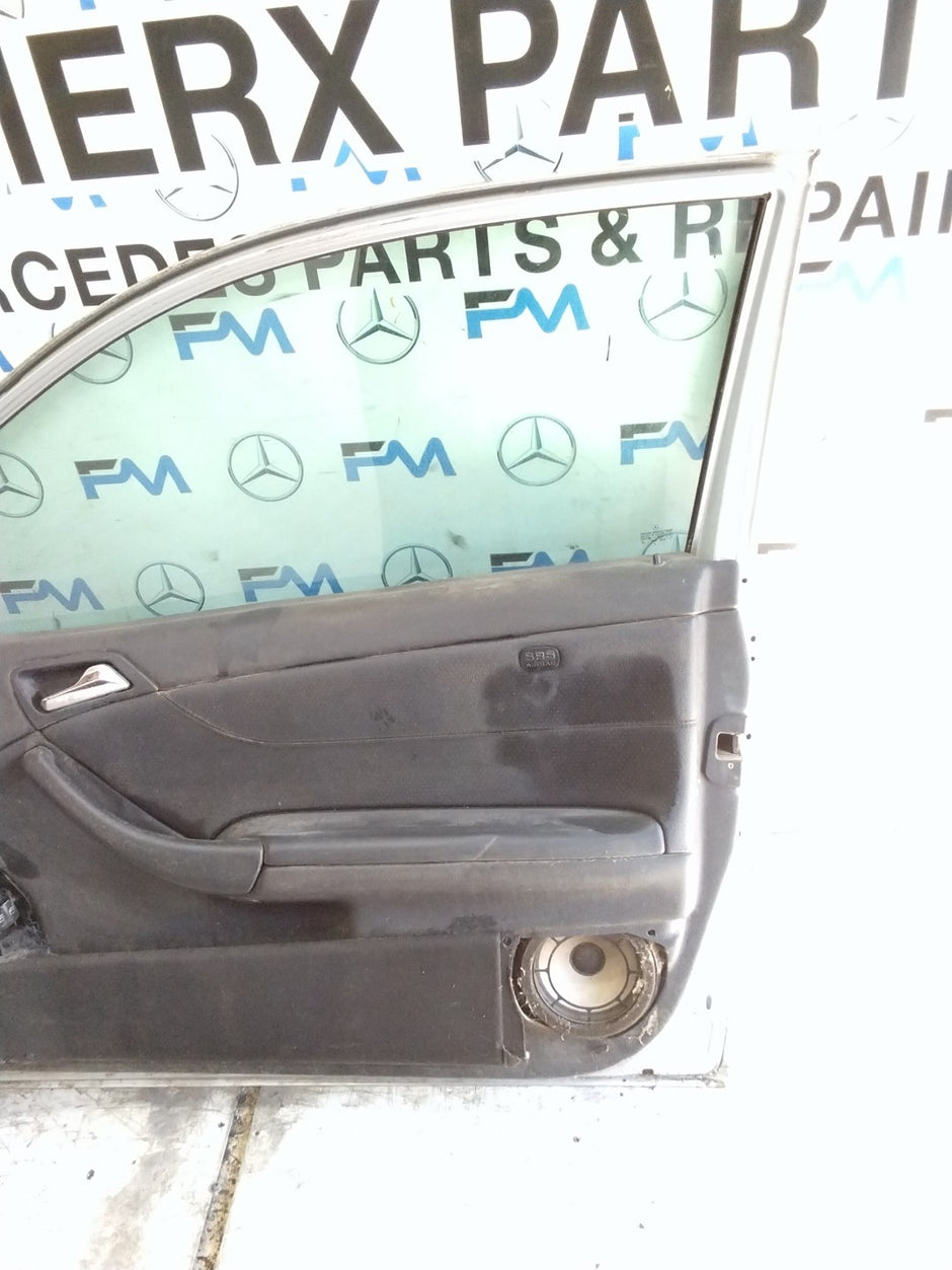 MERCEDES C-CLS W203 SLN DRIVER FRONT DOOR OSF SILVER 2001-04  FMD592