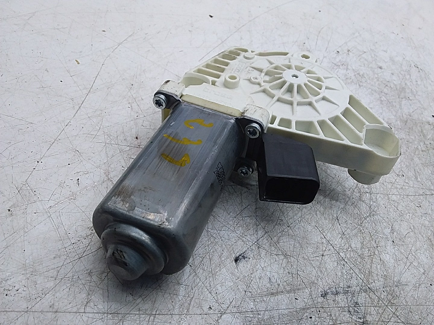 MERCEDES E-CLASS C238 COUPE WINDOW REGULATOR MOTOR RIGHT OSF A0009066206 FMR218