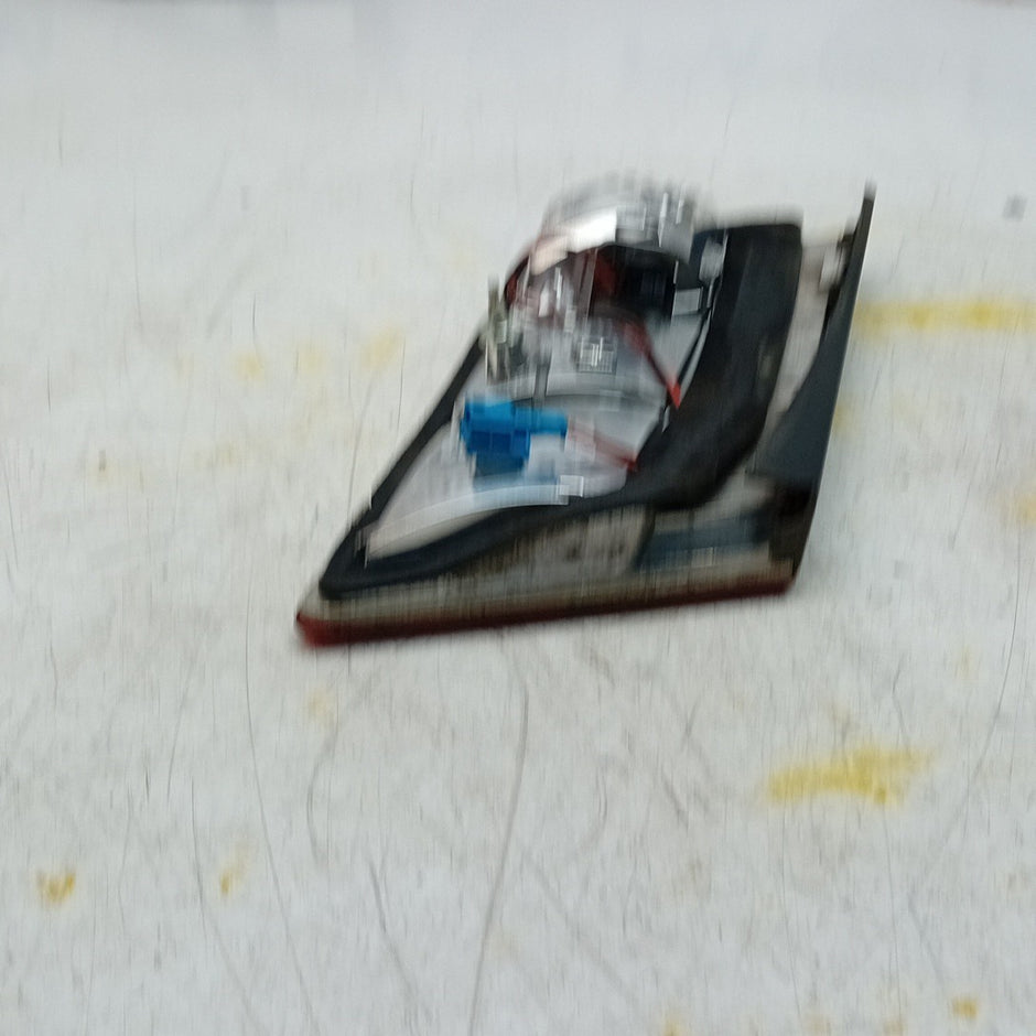 MERCEDES C-CLASS W203 ESTATE PASSENGER LEFT REAR TAIL LIGHT A2038204964 FMT274