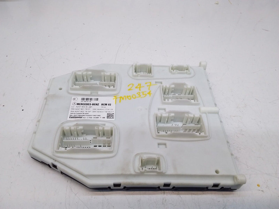 Mercedes GLA W247 SAM Signal Control Module Unit A2479008109 FM00354