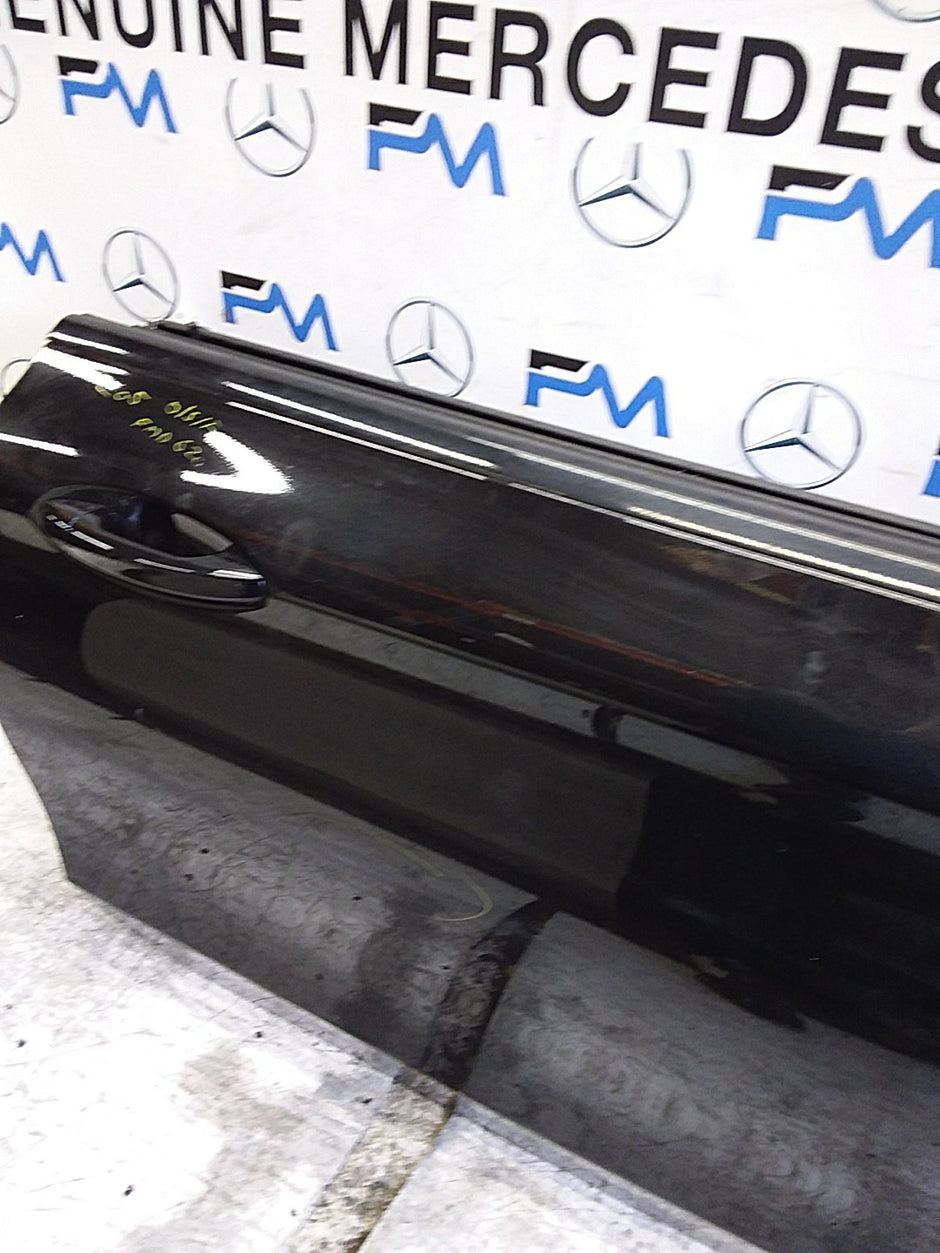 MERCEDES C-CLASS C205  DRIVER FRONT DOOR OSF BLACK 2015 ONWARDS COMPLETE FMD620