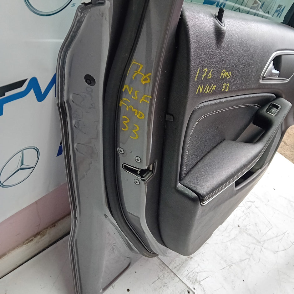 MERCEDES BENZ A-CLASS W176 PASSENGER SIDE FRONT DOOR N/S/F COMPLETE GREY FMD33