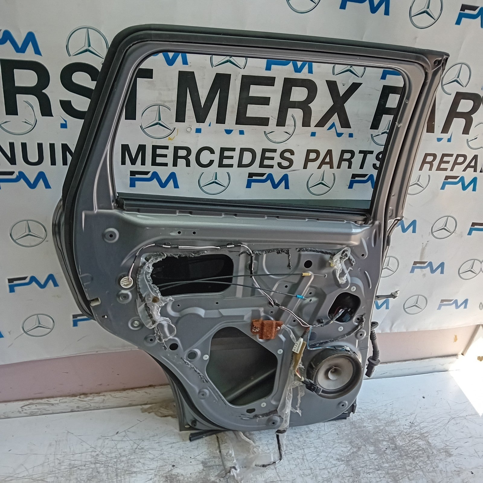MITSUBISHI OUTLANDER MK3 PASSENGER REAR DOOR NSR 2013 GREY FMD499