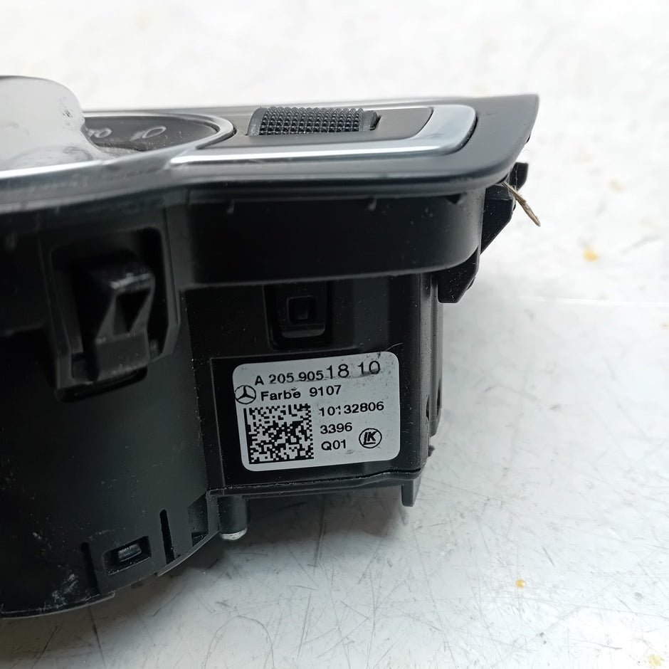 MERCEDES C-CLASS W205 HEADLIGHT CONTROL SWITCH 2014 A2059051891 FM001191