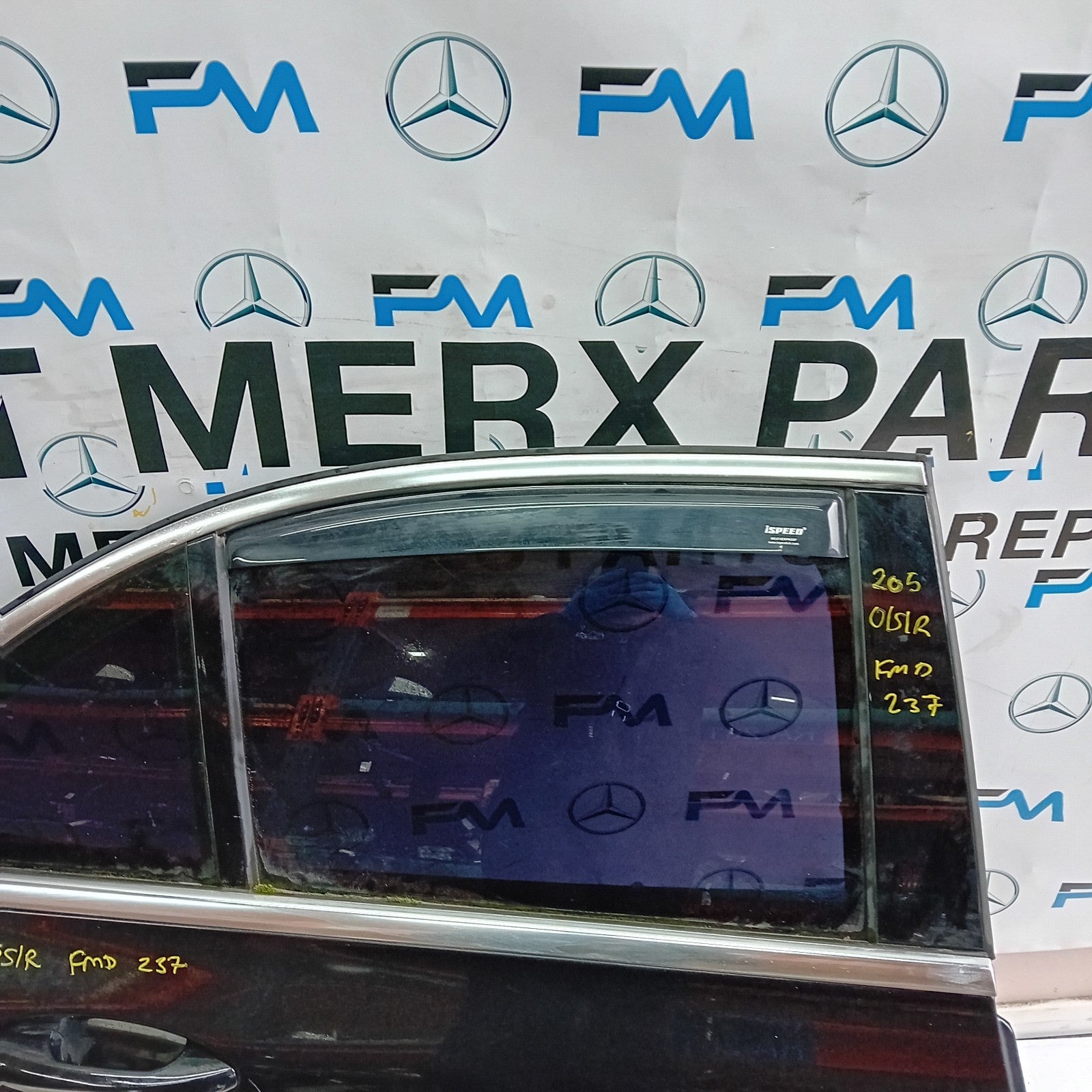 MERCEDES C-CLASS W205 SALOON DRIVER REAR DOOR OSR BLACK 2014 ON COMPLETE FMD237
