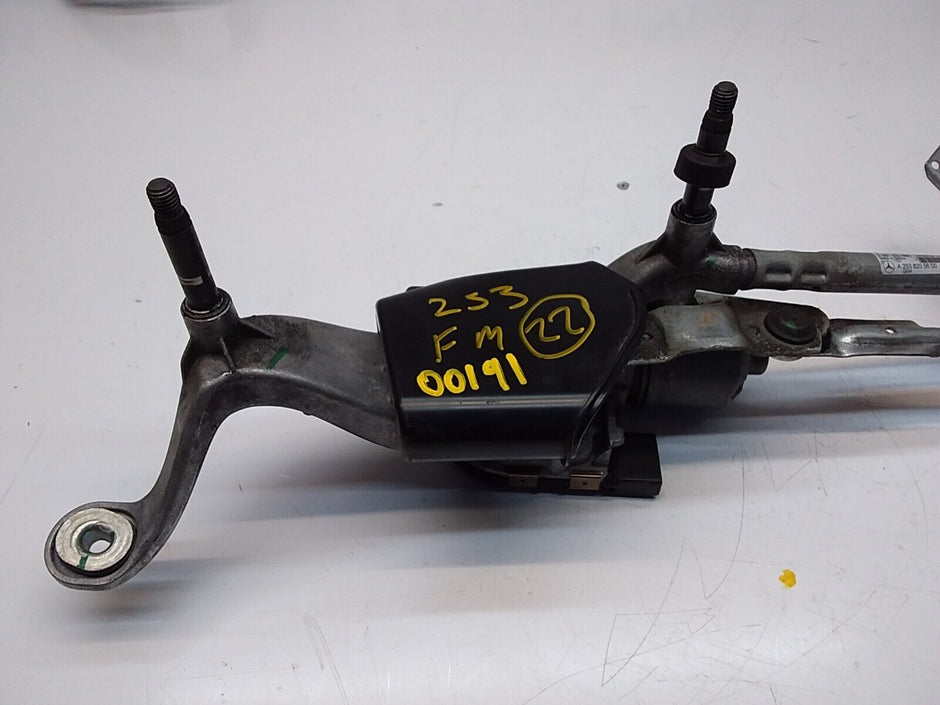 MERCEDES GLC WIPER MOTOR & LINKAGE FRONT A2538205600 W253 2015-2022 FM00191