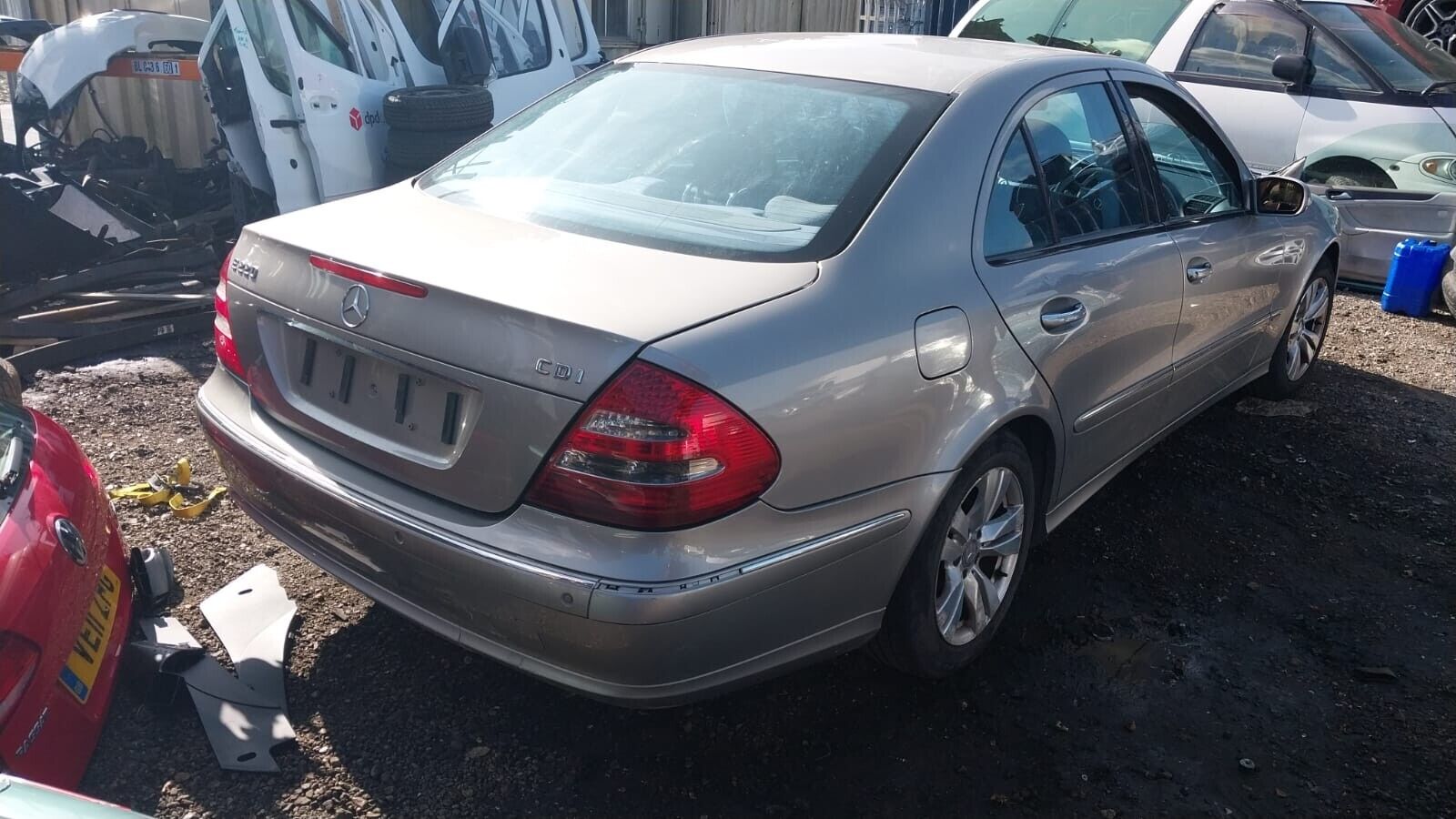 MERCEDES BENZ E-CLASS W211  BREAKING / AIR BAGS ( STEERING WHEEL, KNEE, ROOF )