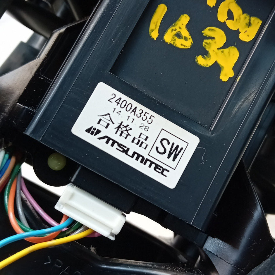 MITSUBISHI OUTLANDER MK3 GEAR LEVER SELECTOR  + TRIM 2400A355 FM001634