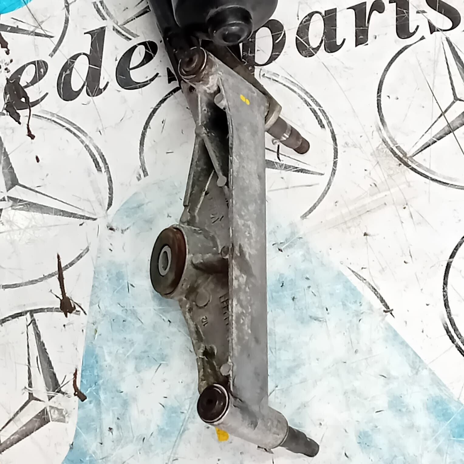 MERCEDES BENZ A-CLASS W176 WINDSCREEN WIPER MOTOR & LINKAGE A1769061900