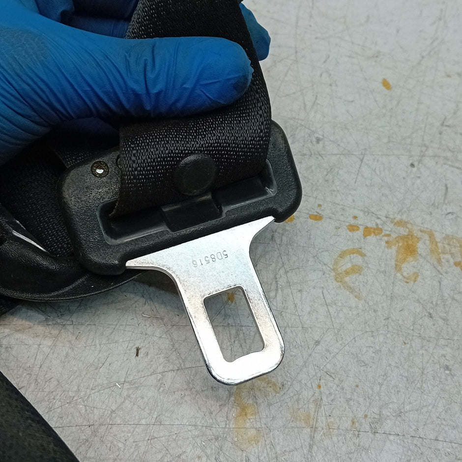 MITSUBISHI OUTLANDER MK3 SEAT BELT REAR DRIVER OSR TK AB2 EN308 BLACK FM001239