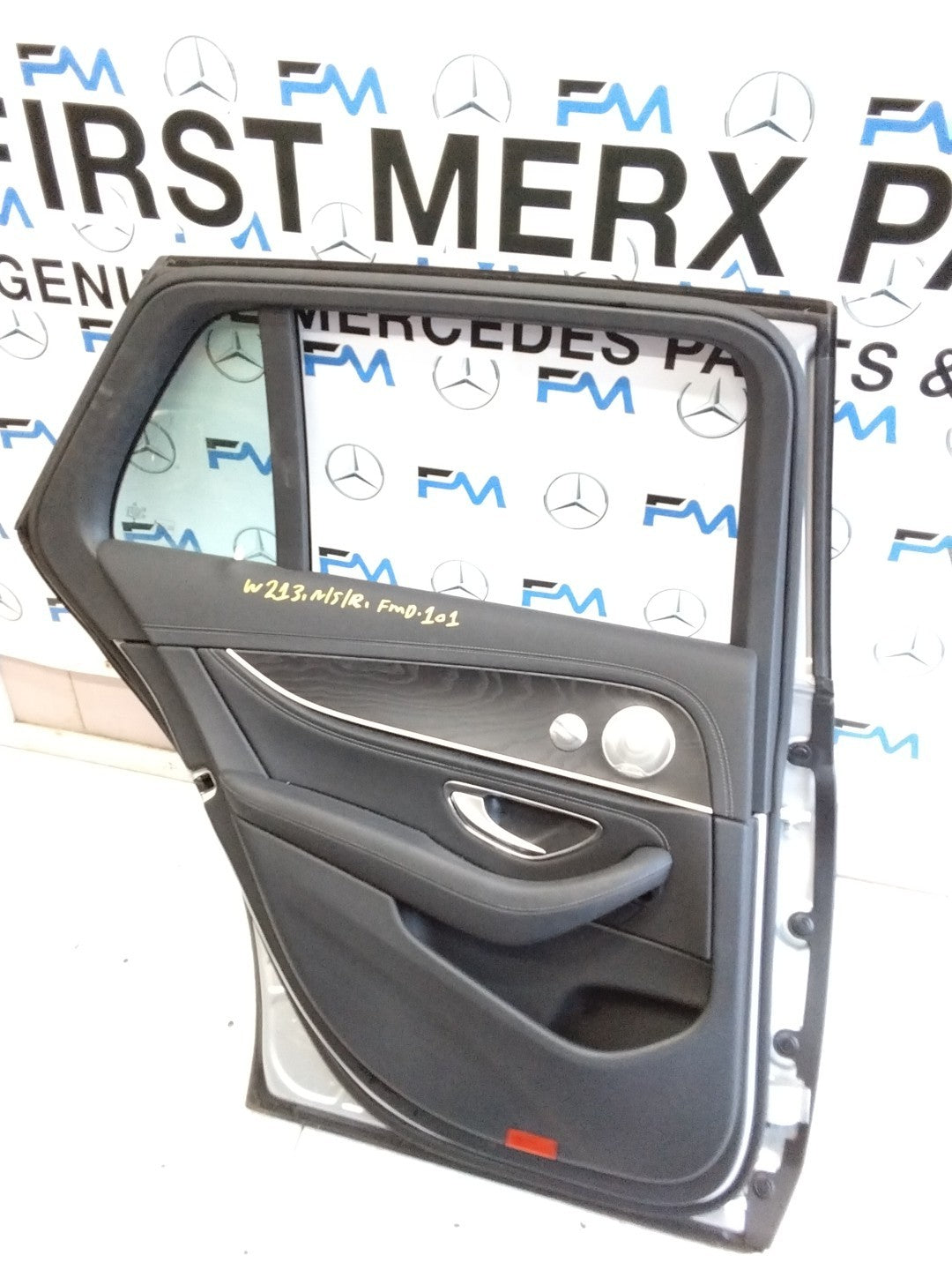 MERCEDES BENZ E-CLASS W213 PASSENGER SIDE REAR DOOR N/S/R COMPLETE SILVER FMD101