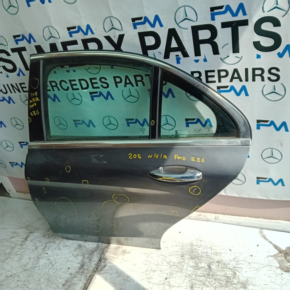 MEECEDES C-CLASS W205 SLN PASSENGER REAR DOOR NSR 2014 ON GREY FMD286