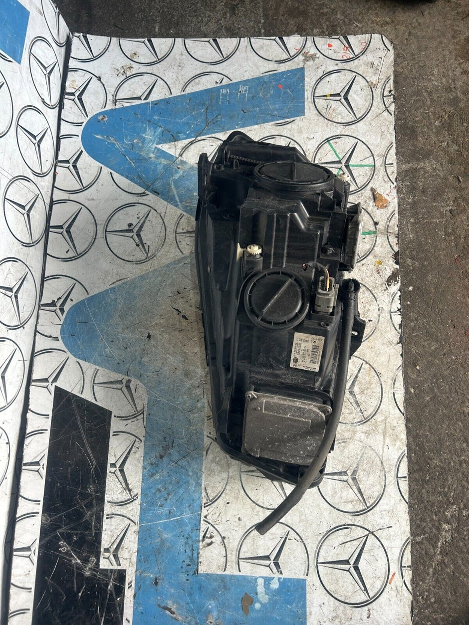 MERCEDES A CLASS 2012-2015 DRIVER SIDE HEADLIGHT  A1768203061 FMH14