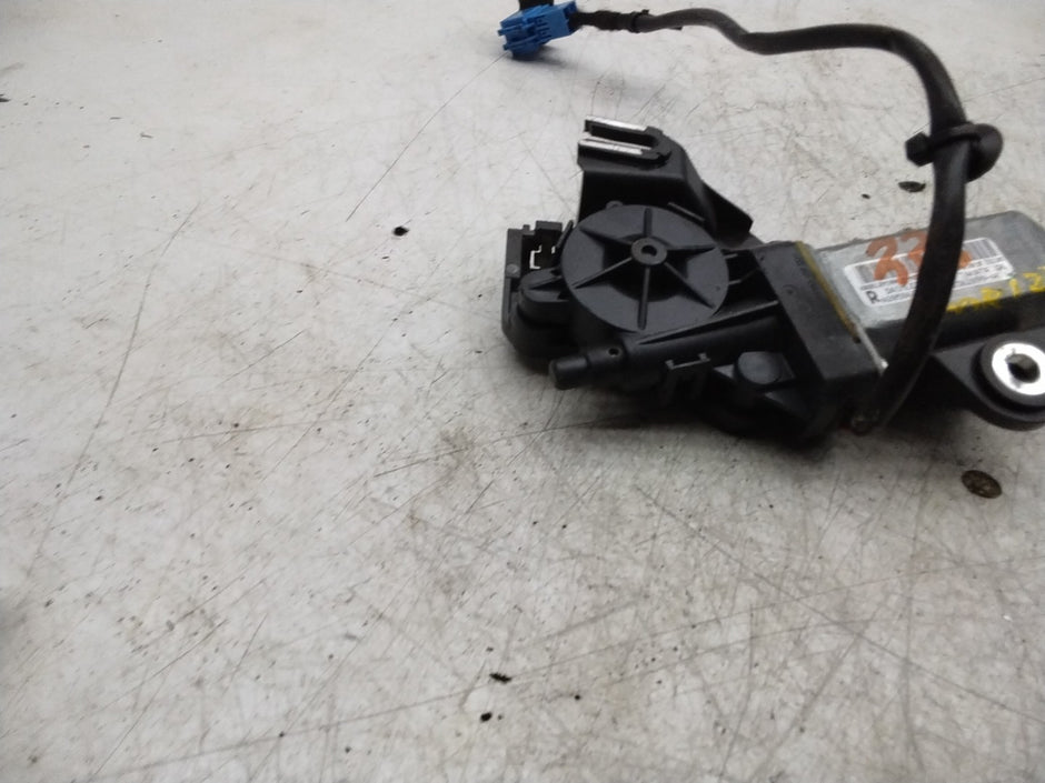  MERCEDES E-CLASS W238 FRONT DRIVER SIDE SEAT BELT RETRACTOR A2058600282 FMR125