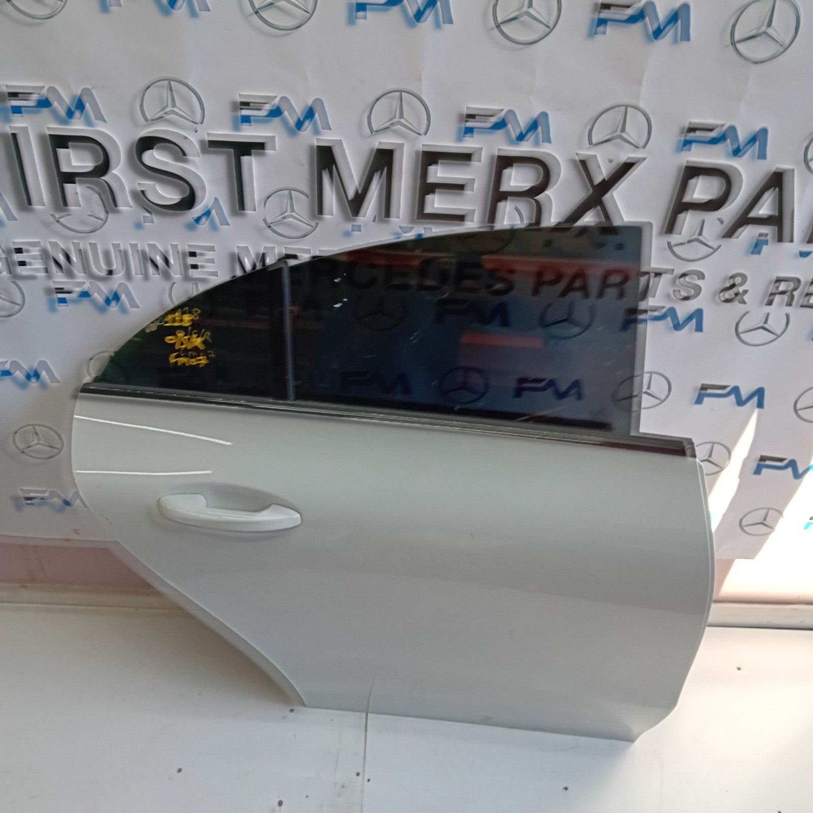 MERCEDES BENZ CLA-CLASS  W118 DRIVER SIDE FRONT DOOR ( OFF SIDE FRONT ) FM07