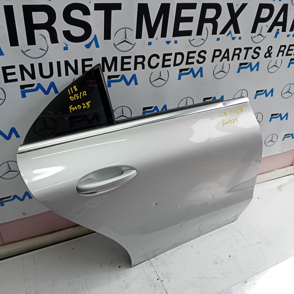 MERCEDES BENZ CLS W118 DRIVER REAR DOOR (OFF SIDE REAR) WHITE FMD25