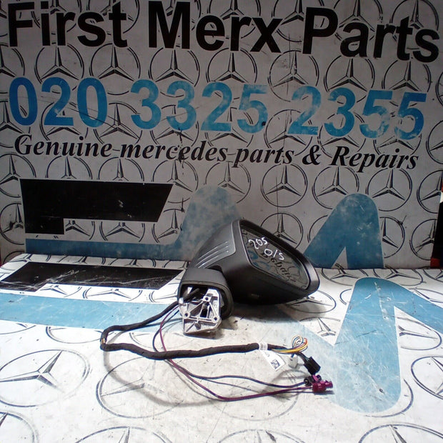 2015/2022 MERCEDES BENZ W205 WING MIRROR A2058102016 RIGHT SIDE A2058103603