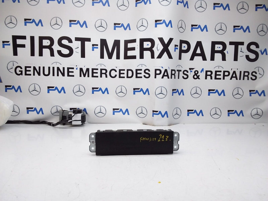 2017 MERCEDES BENZ A-CLASS W213 DRIVER SIDE KNEE AIRBAG A2138600302 FM00329