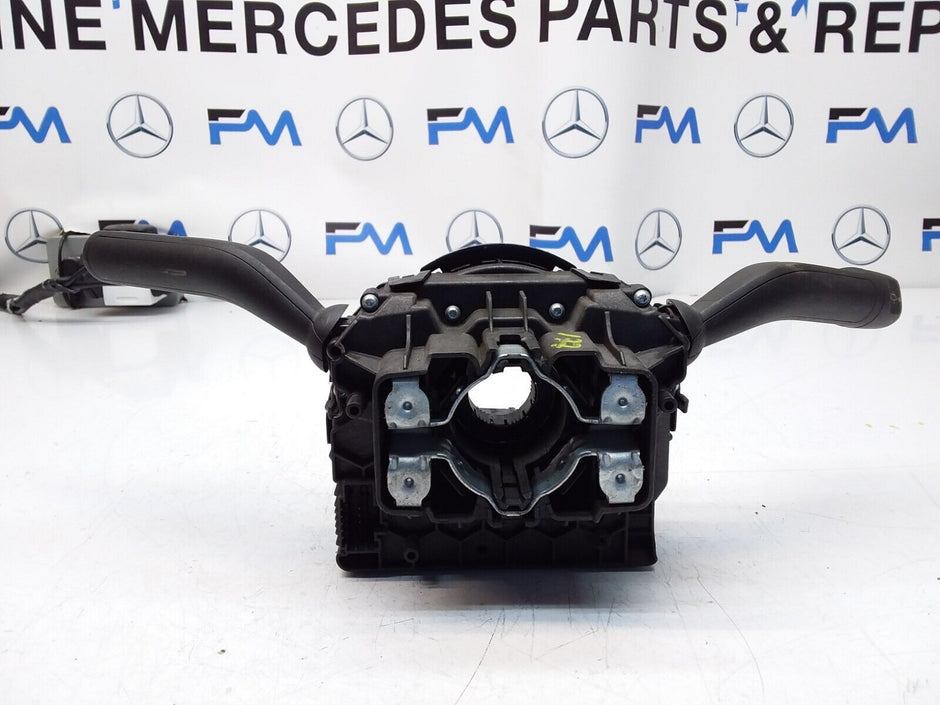 Mercedes  A-CLASS W177 INDICATOR/WIPER GEAR SELECT + SQUIB 10139371 2018 FM00535