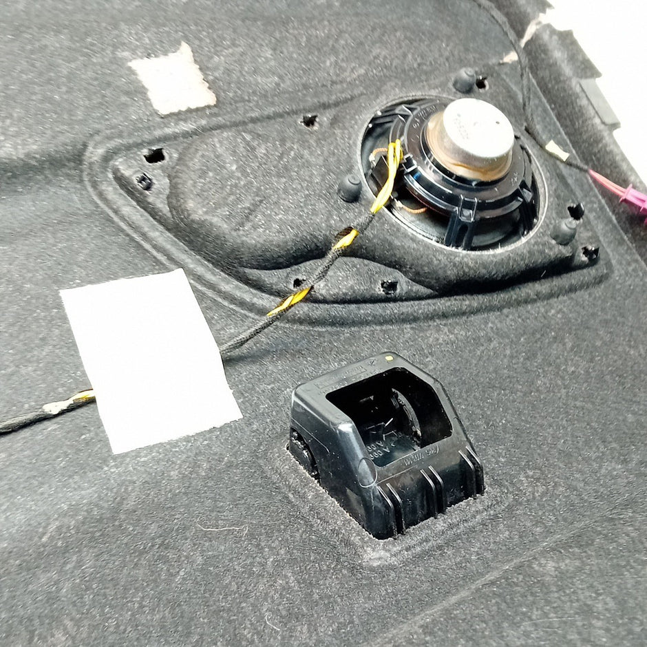 MERCEDES E-CLASS W213 SALOON COMPARTMENT SHELF COMPLETE A2136900449 FM001324