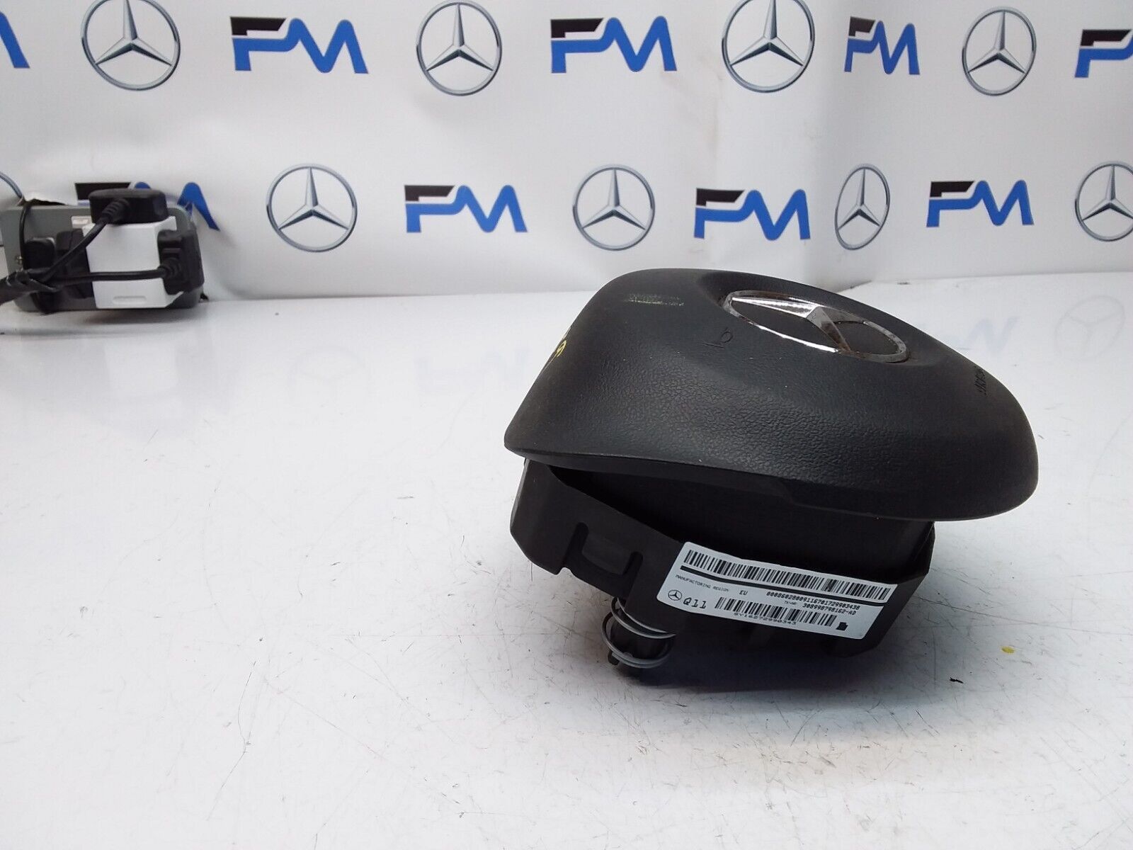 MERCEDES C-CLASS W205 STEERING WHEEL AIRBAG 308998798162-AD FM00489