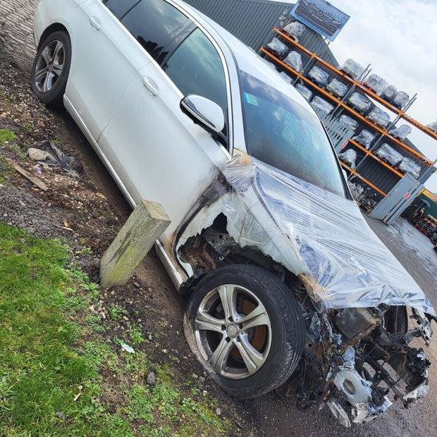 MERCEDES BENZ E-CLASS W213 - BREAKING/SUSPENSION LEGS (ALL)