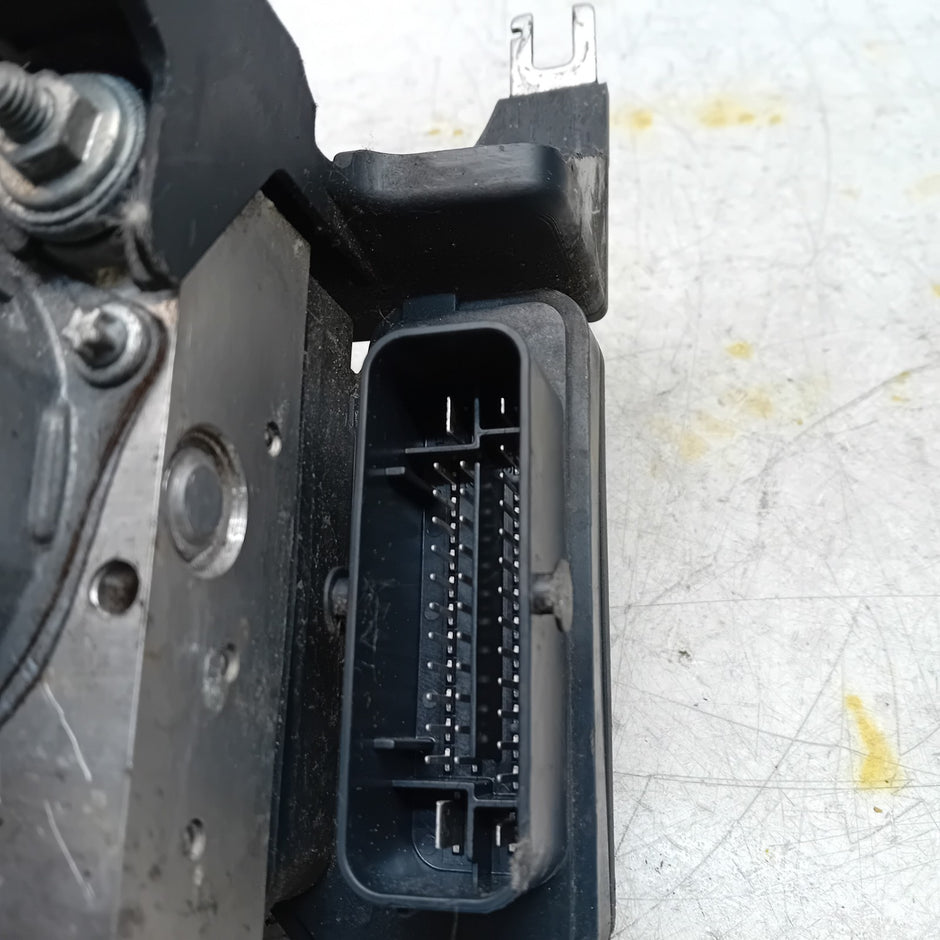 MERCEDES BENZ B-CLASS W246 ABS PUMP CONTROL MODULE UNIT A0094315212 FM001463