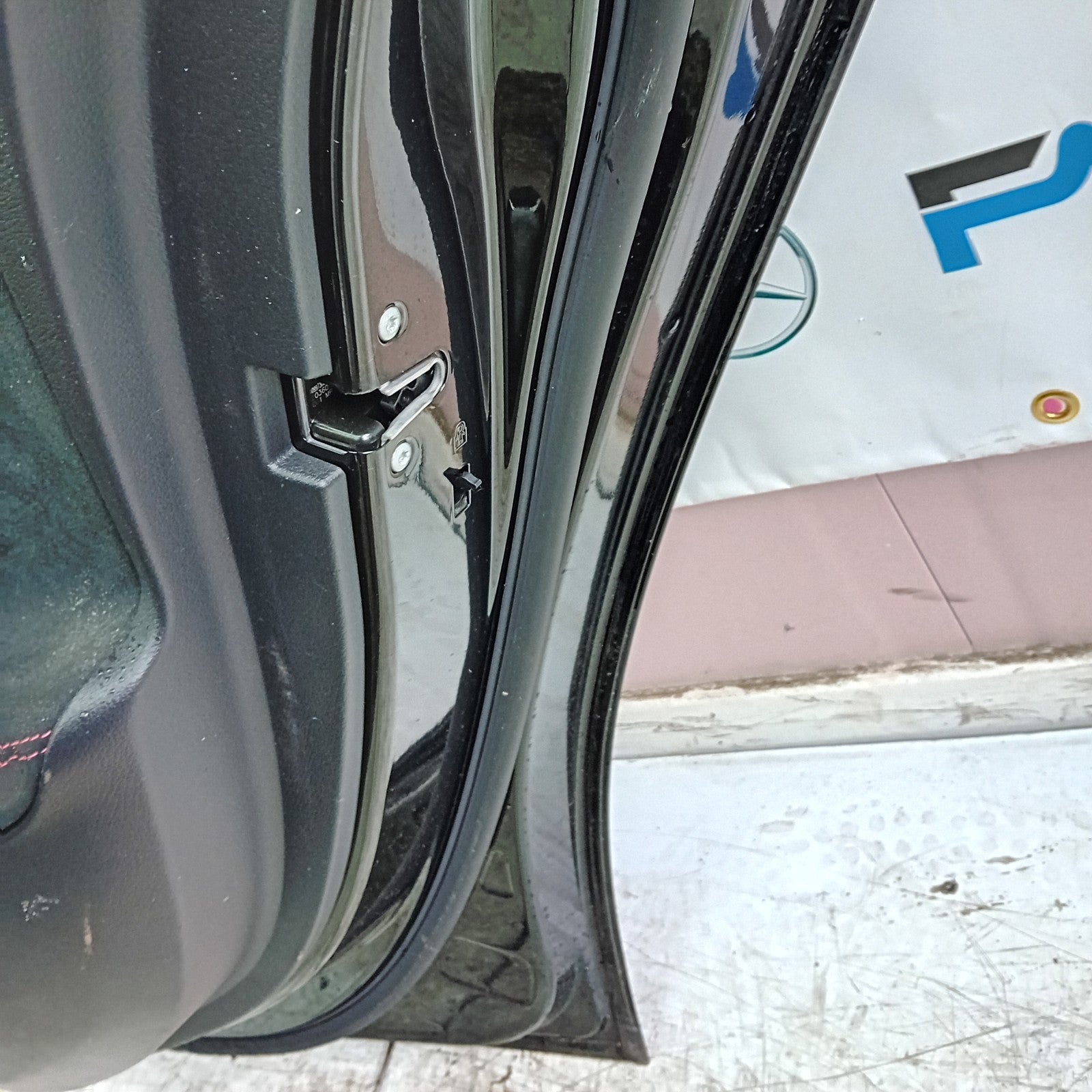 MERCEDES A-CLASS W177 DRIVER REAR DOOR OSR BLACK 2018 ON COMPLETE FMD247