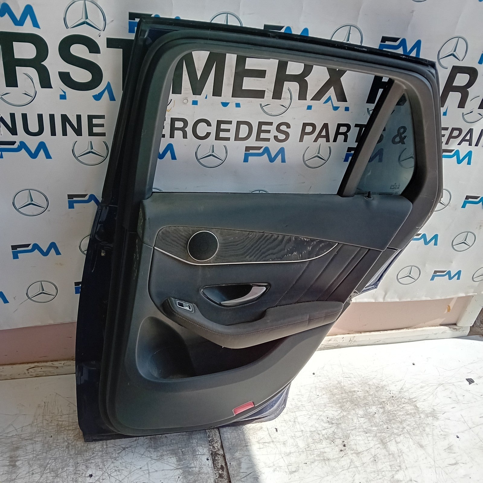MERCEDES BENZ GLC W253 DRIVER REAR DOOR OSR BLUE 2016 ON COMPLETE FMD433
