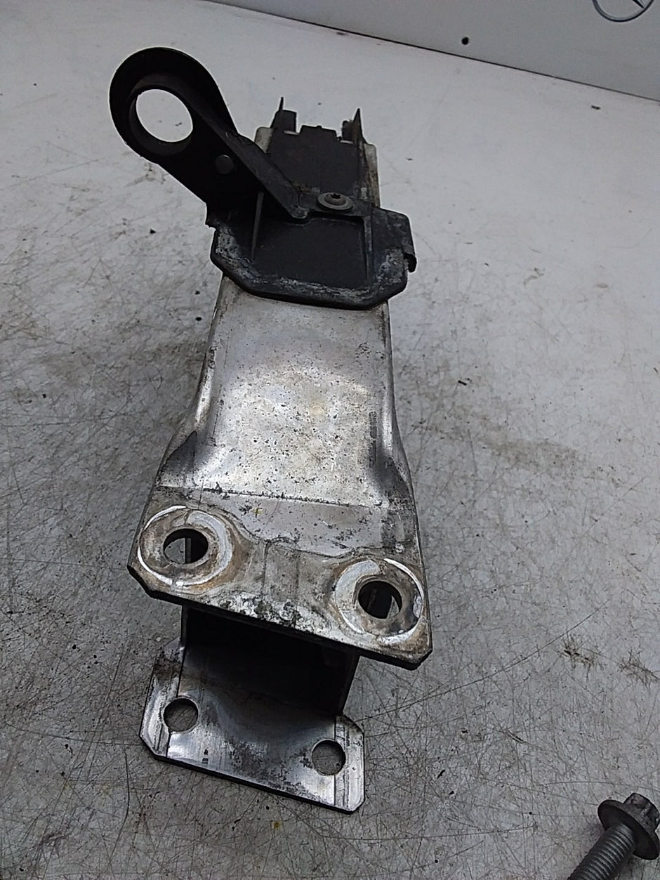 MERCEDES B-CLASS W246 BUMPER DEFORMATION MOUNT RIGHT SIDE A2466200195 FMR273