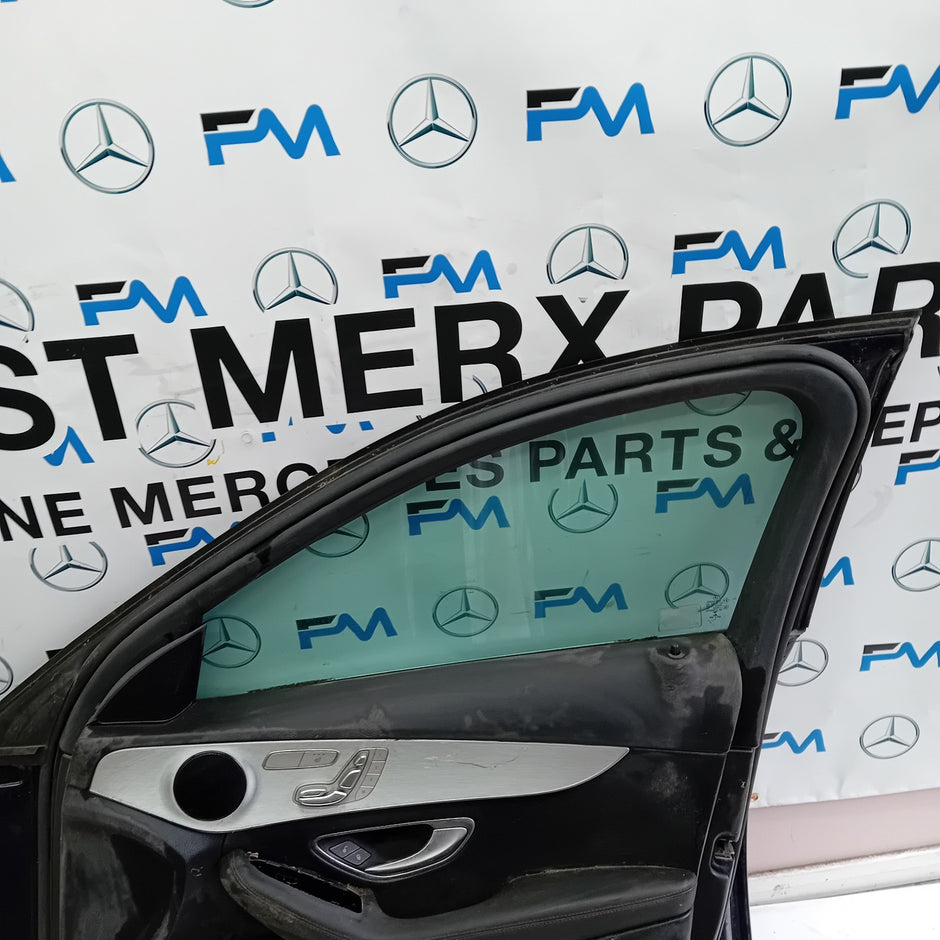 MERCEDES BENZ C-CLASS W205 DRIVER SIDE FRONT DOOR O/S/F  BLUE FMD132